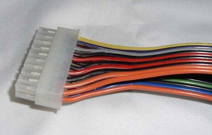 �t����ATX�P�[�u���̉摜