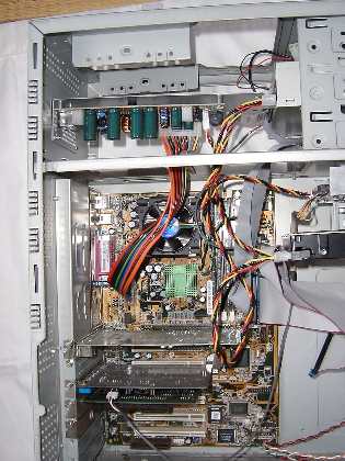 ���t����̃p�\�R�������̉摜