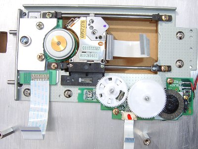 �X�s���h�����[�^�[�ƃV���[�V�[�̎��t���摜